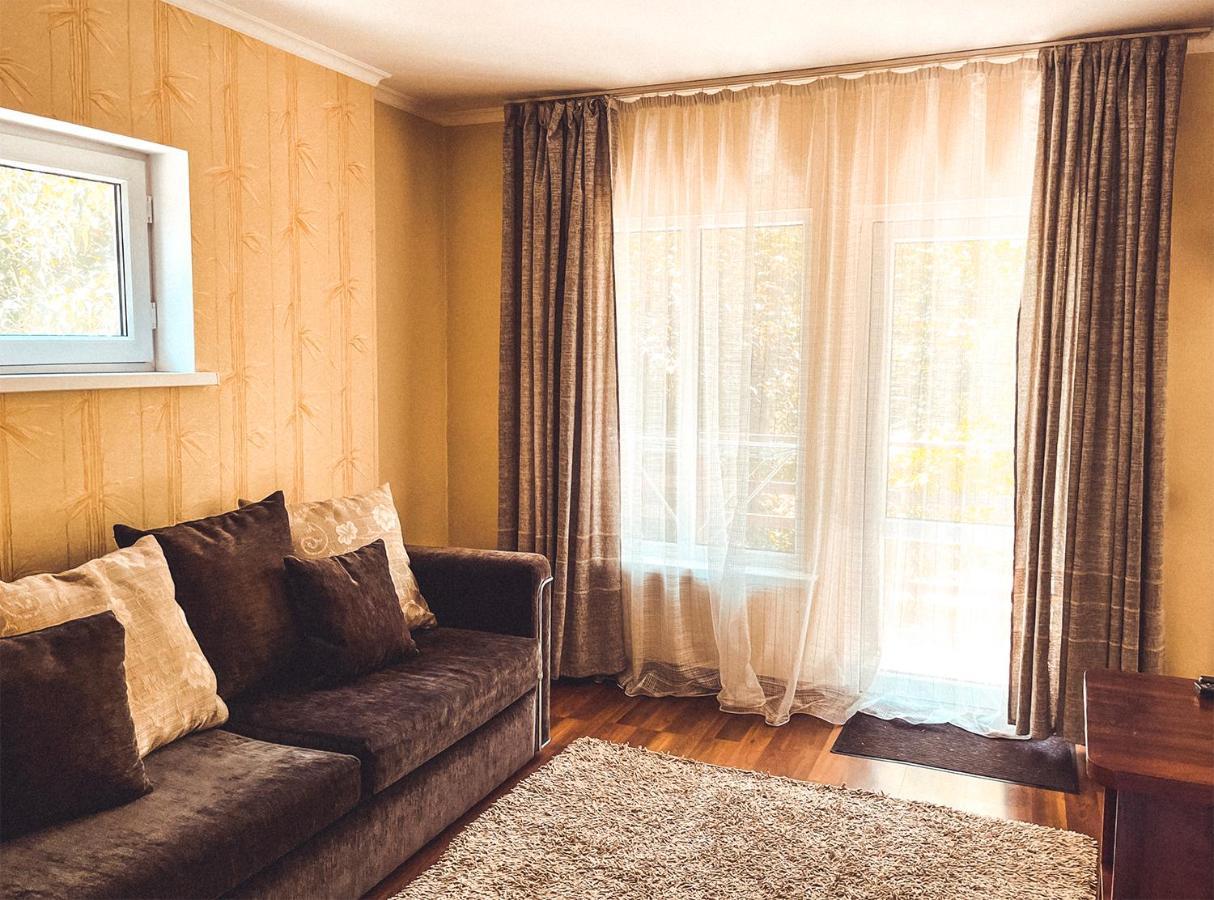 Guest House Leto Dolinka Εξωτερικό φωτογραφία