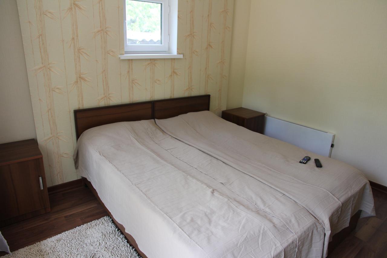 Guest House Leto Dolinka Εξωτερικό φωτογραφία